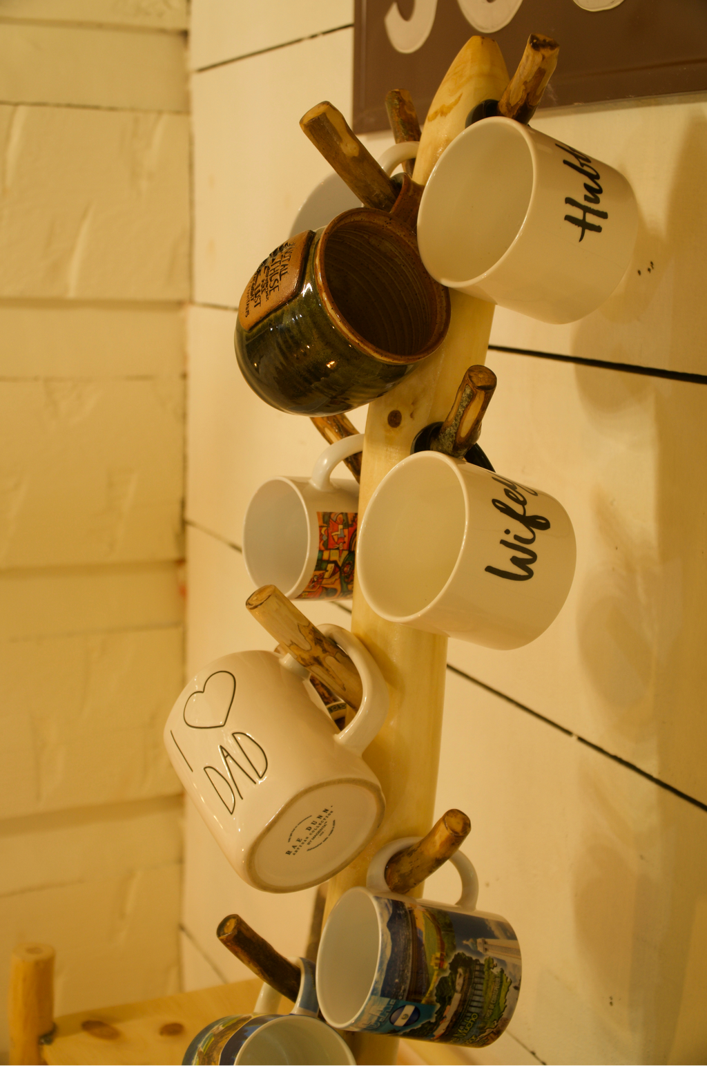 Mountain Oak and Pine Coffee Mug Rack