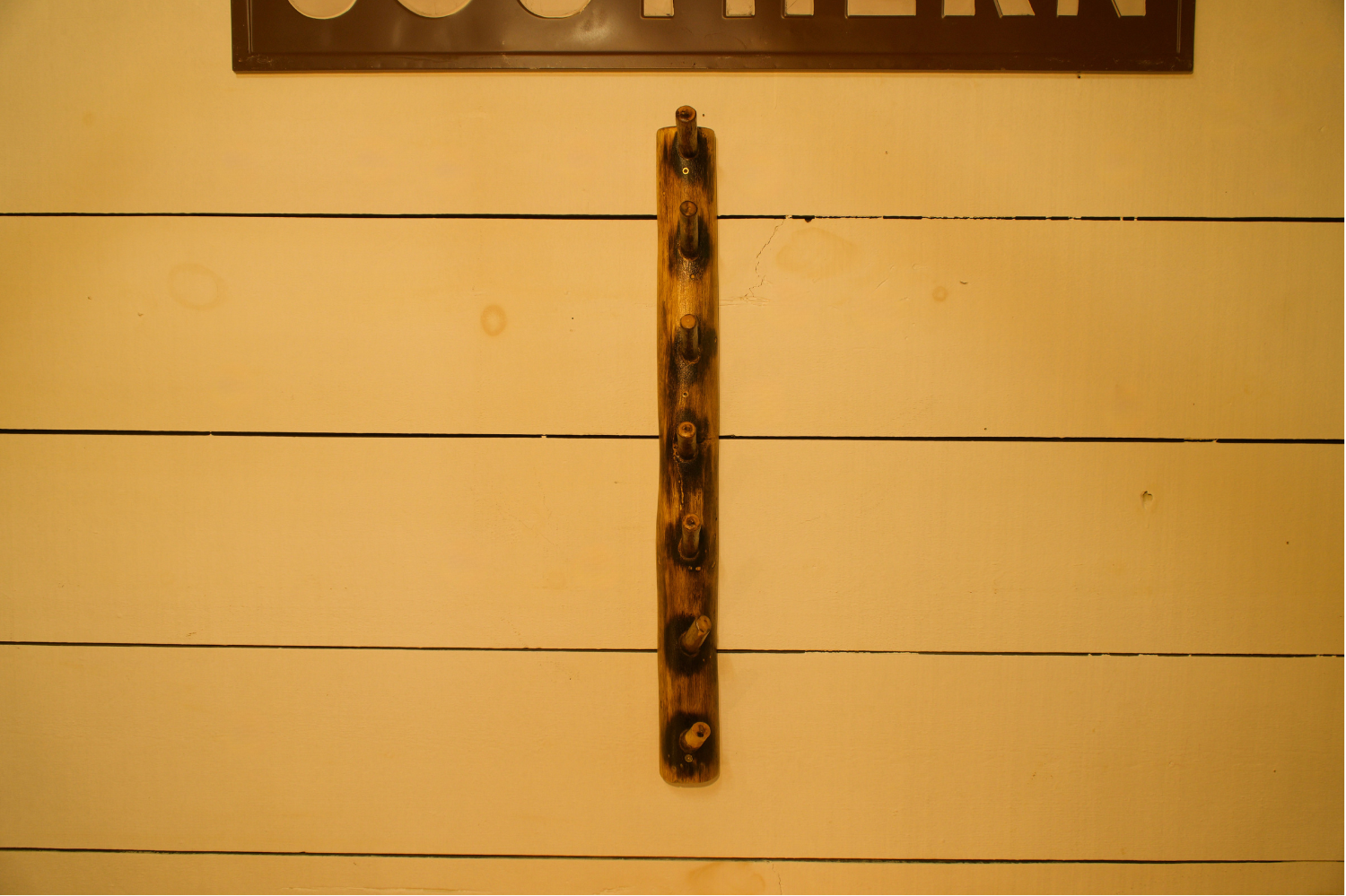 Burnt Oak Wall Rack