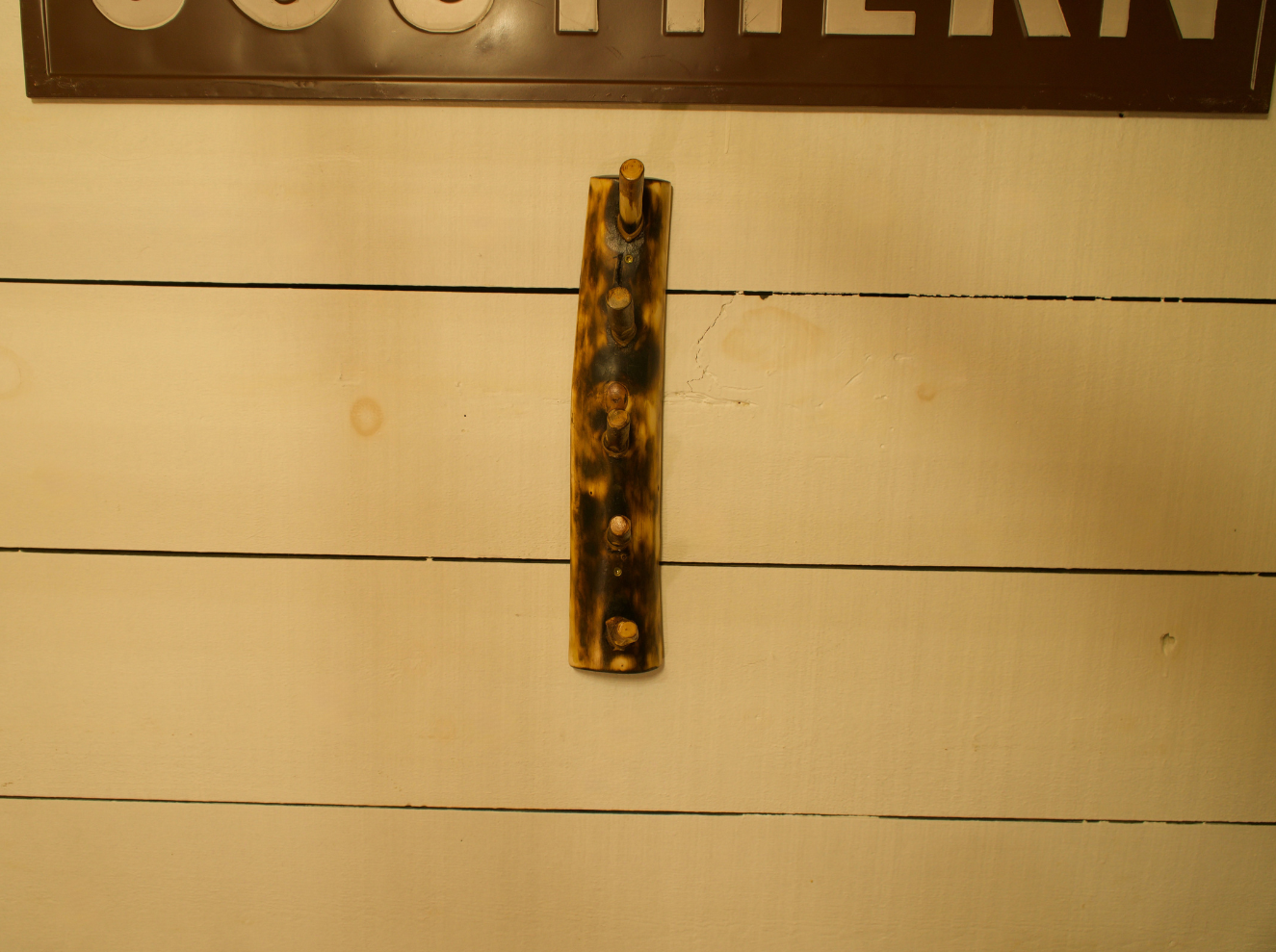 Ember Pine Wall Rack