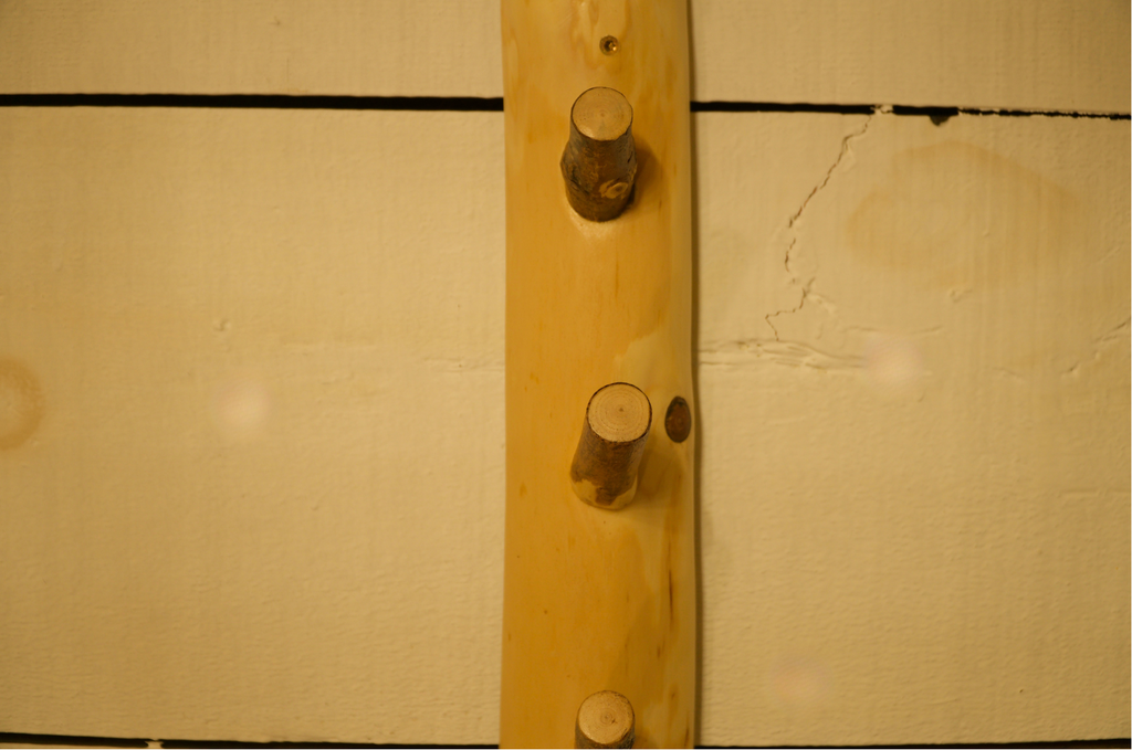 Rich Mountain Wood Wall Rack