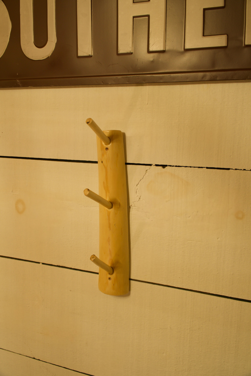 North Georgia Pine Wall Rack