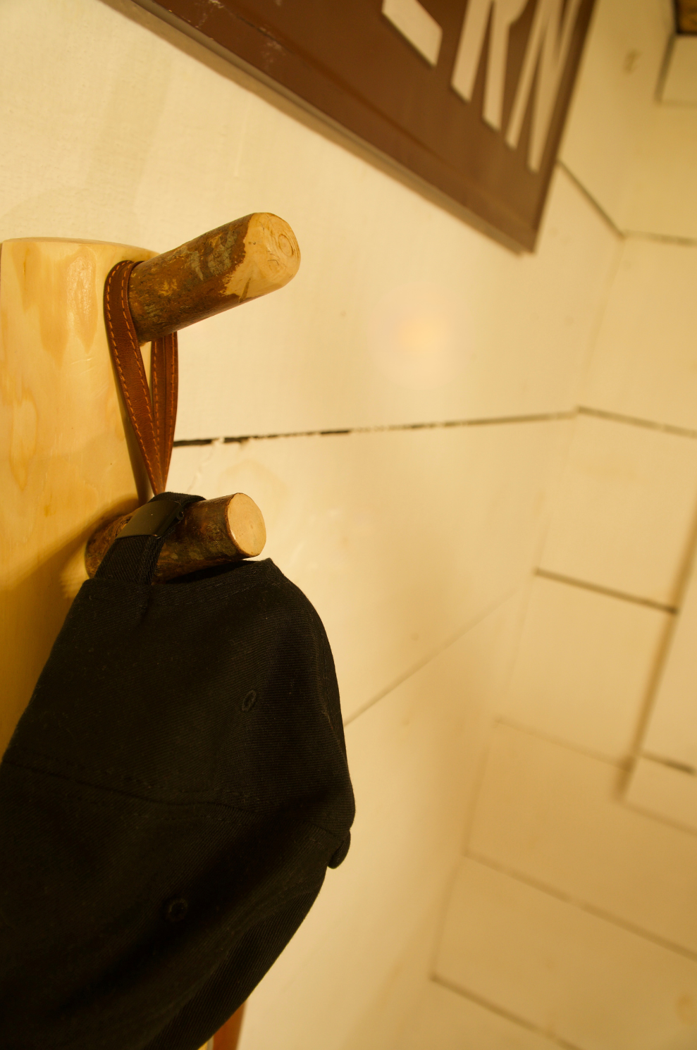 Rich Mountain Wood Wall Rack