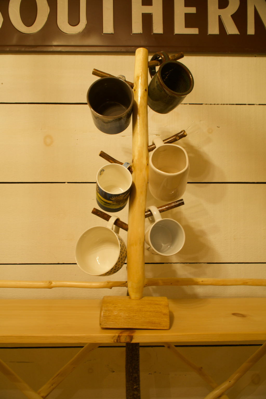 Rocky Mountain Coffee Mug Rack