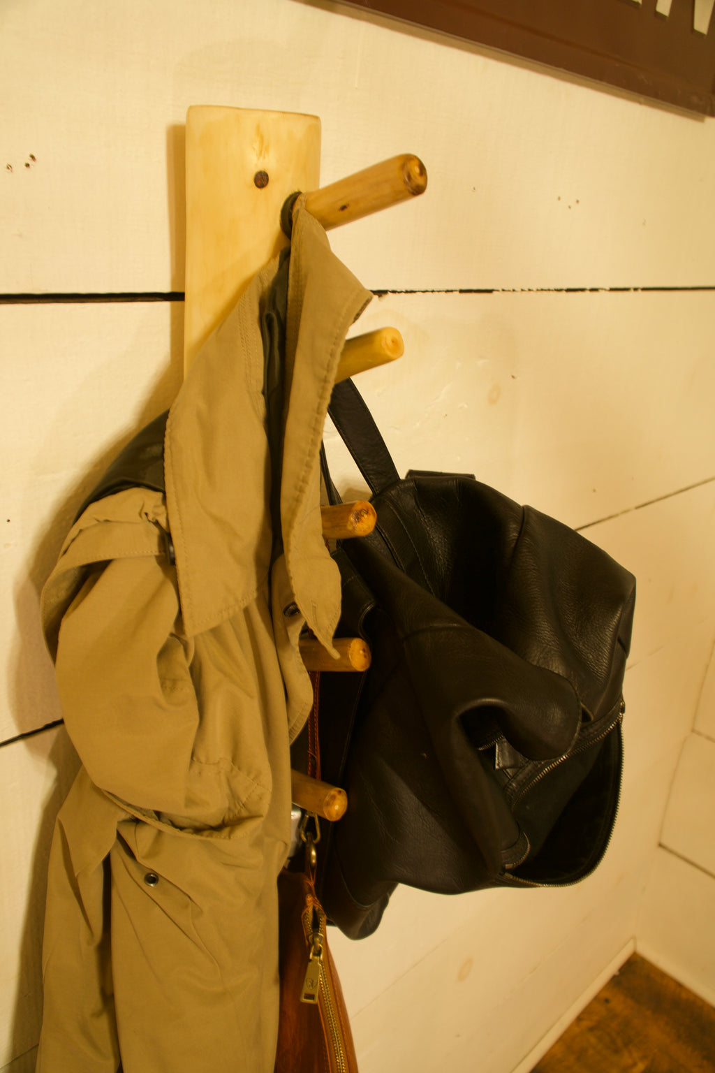 Bald Mountain Pine Wall Rack