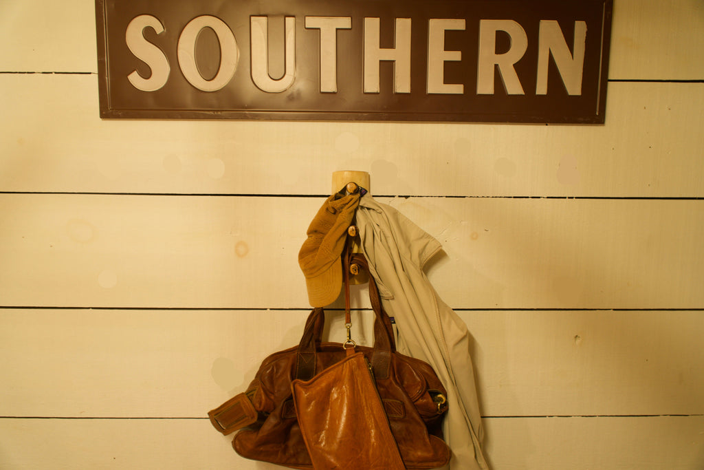 North Georgia Wood Wall Rack