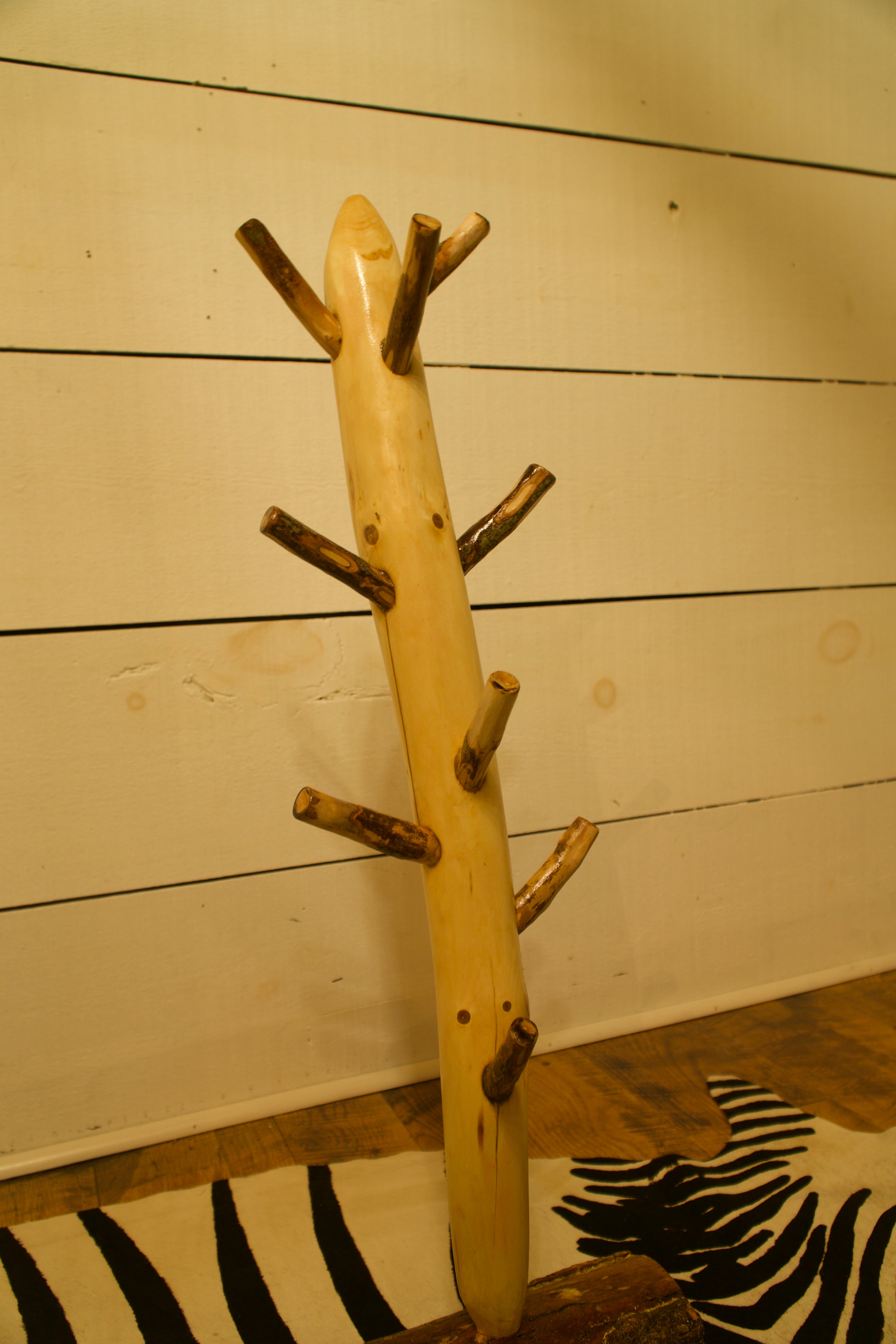 Mountain Oak and Pine Coffee Mug Rack