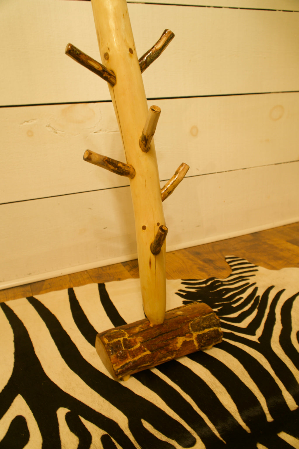 Mountain Oak and Pine Coffee Mug Rack