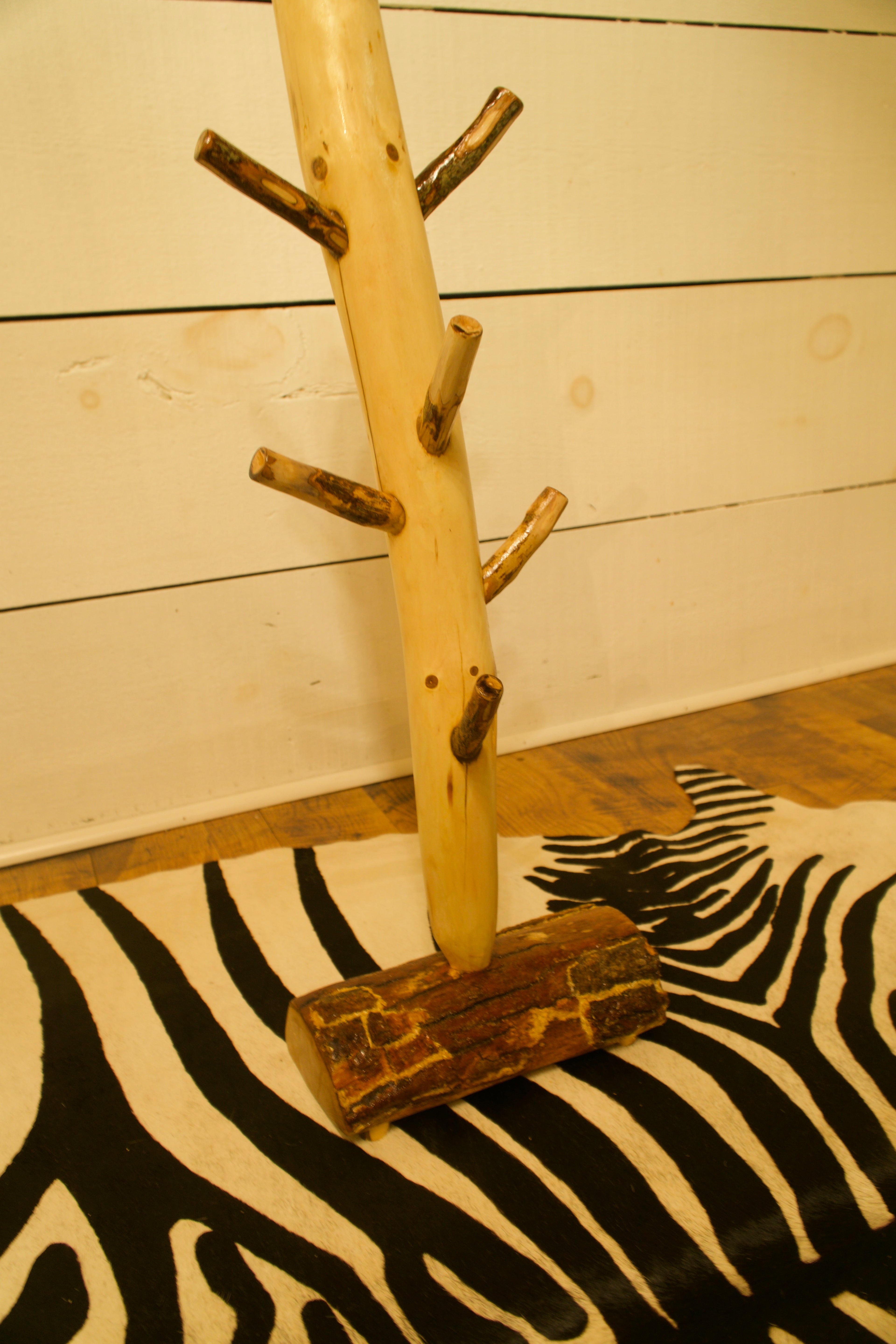 Mountain Oak and Pine Coffee Mug Rack